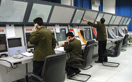 值班室控制臺圖片